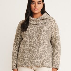 Christian Siriano Wool Gray & White Wrap Cardigan 1X Cowl Neckline Animal Print